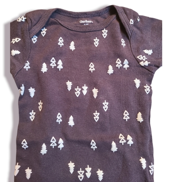 Infant Onesie - Picture 2 of 4